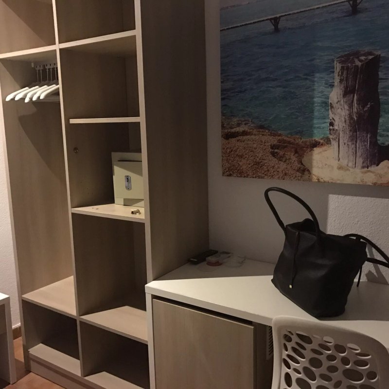 Hostal Adelino