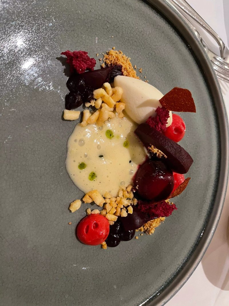 Giverny Restaurant