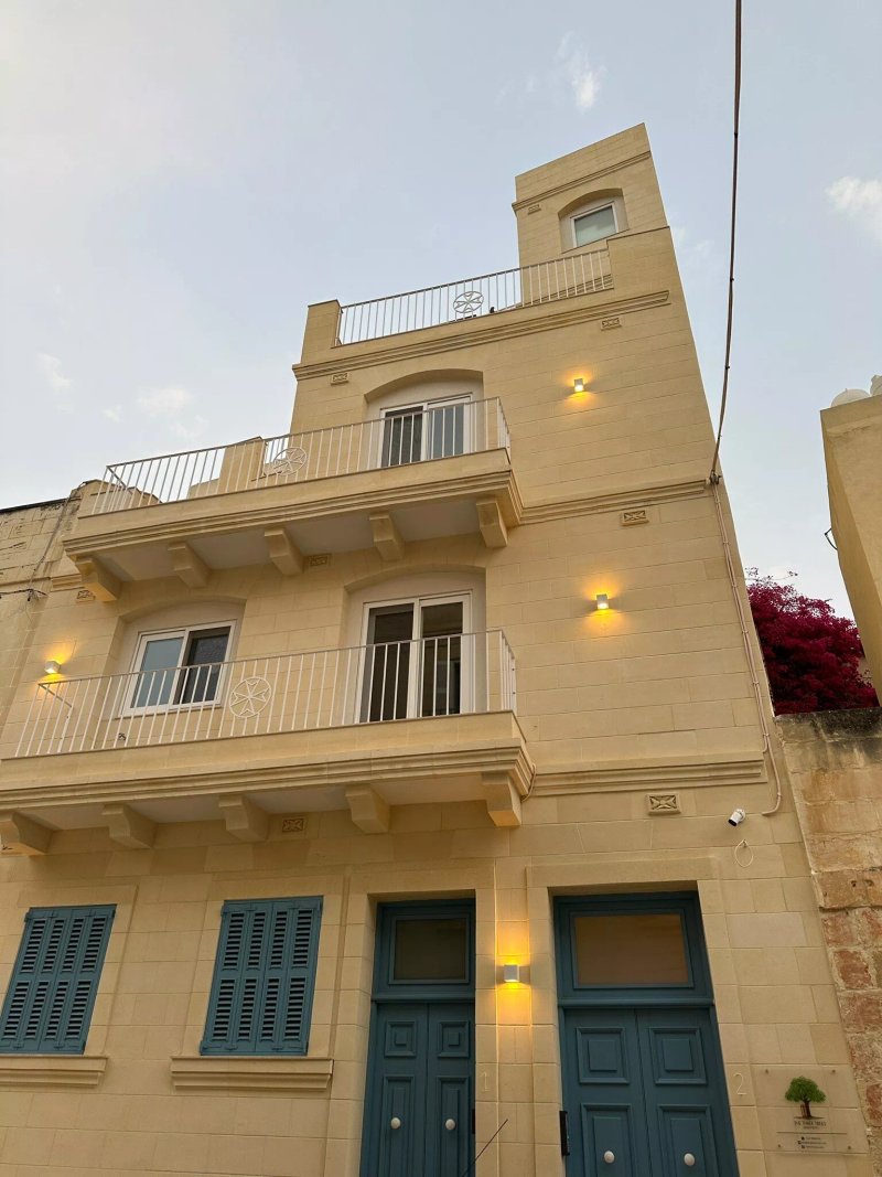 The Three Trees Apartments