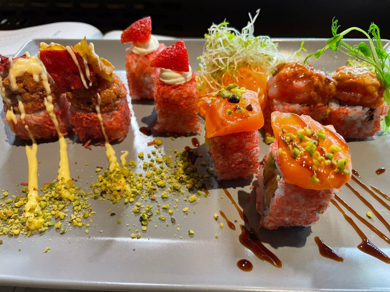 La Cialoma Sushi Bar Pokeria
