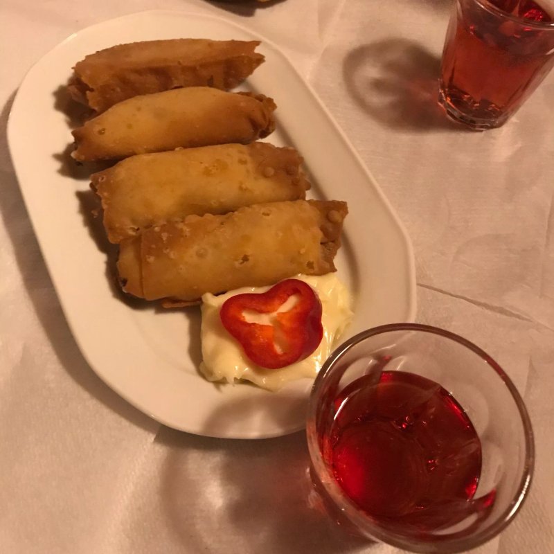 To Avlaki