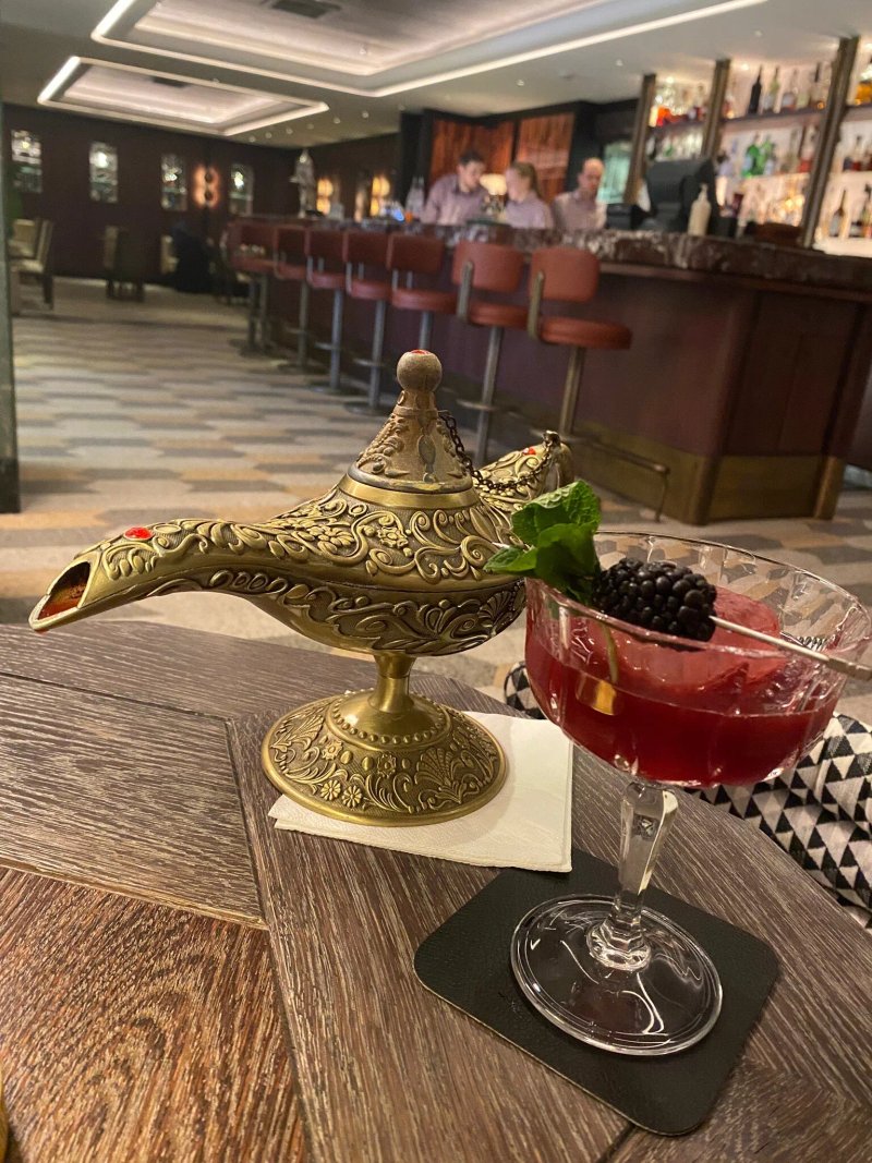 Alcron Bar