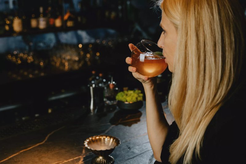 Cloud Nine - Premium Cocktail Bar