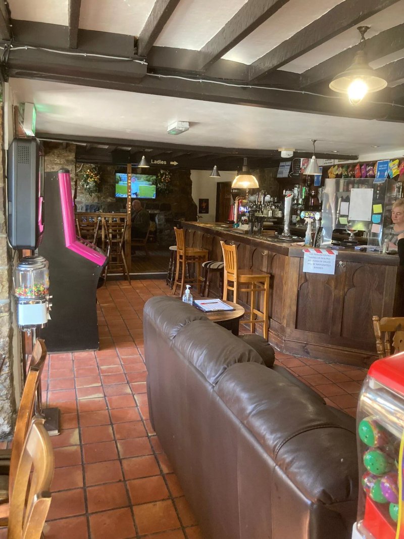 Y Pant Cad Ifor Restaurant
