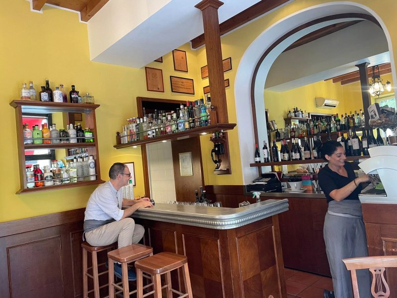 Spanish Wine Bar La Chicchera