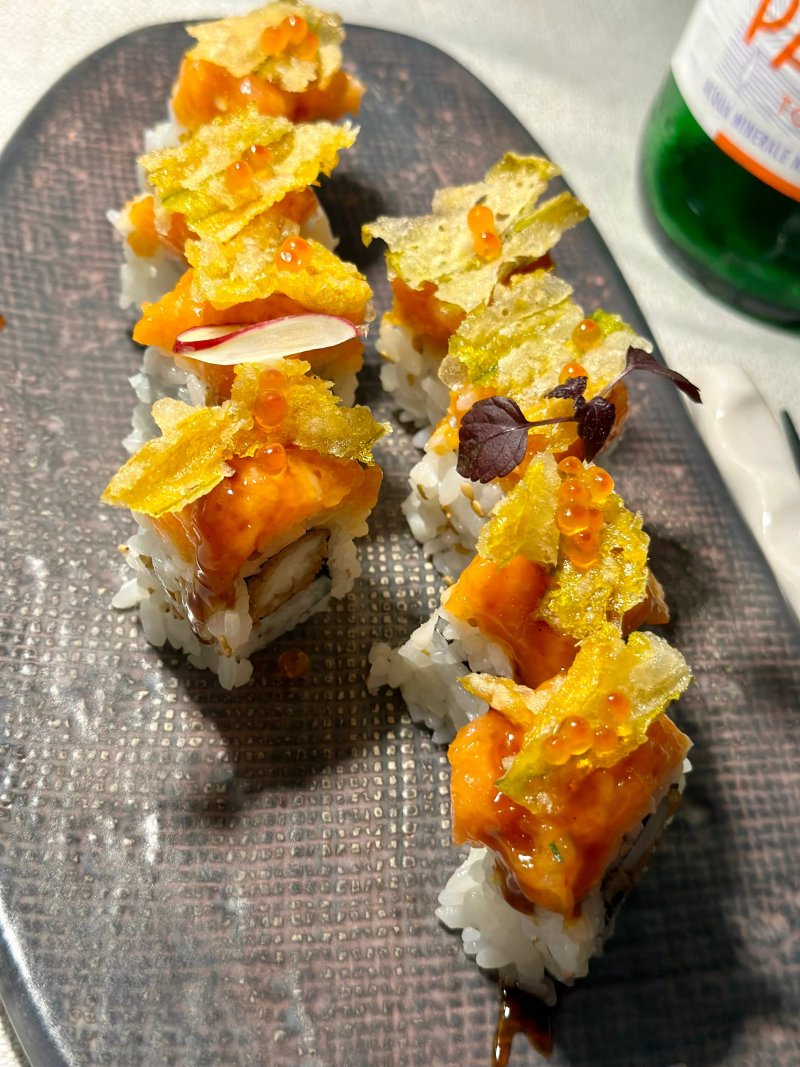 Hana-kaze Sushi Lounge
