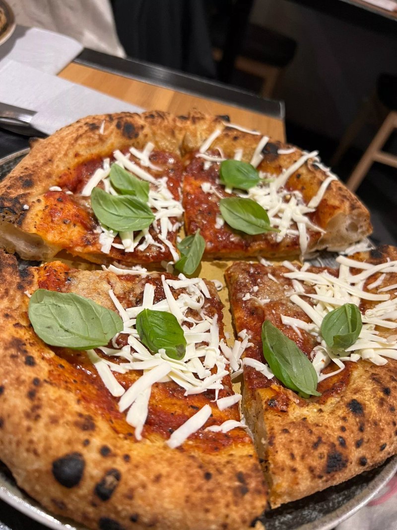 Pizza- Identita Gastronomiche