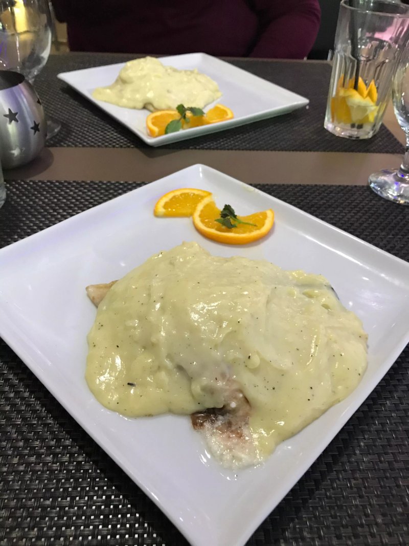 Stones Restaurant and Pizzeria