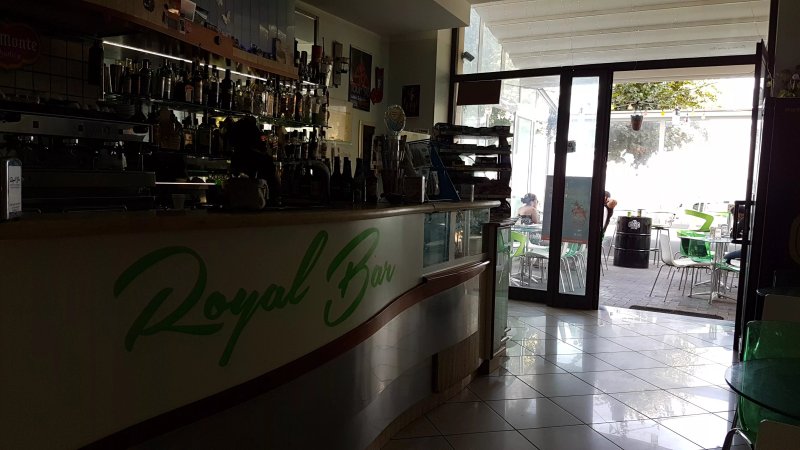 Royal Bar