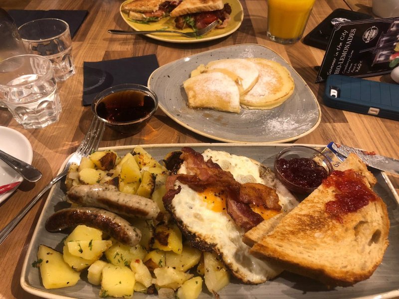 Cafe Sanders