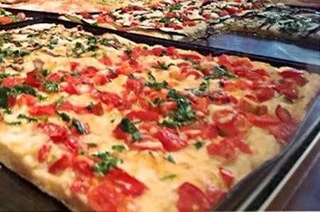 Pizzeria Tavola Calda