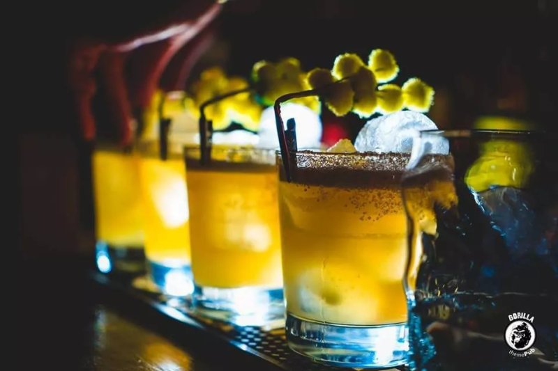 Gorilla Theme Pub