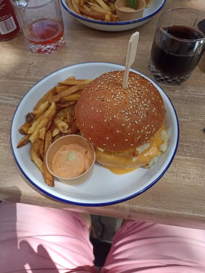 Le Gourmet