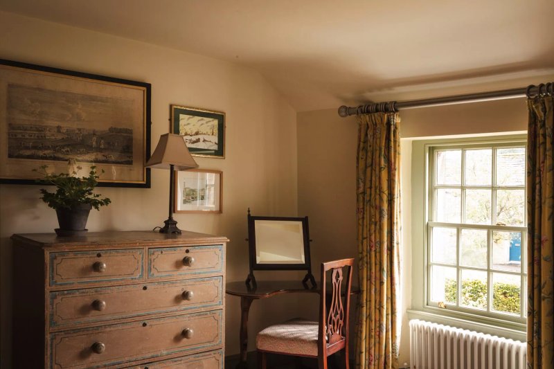 The Pilsley Inn