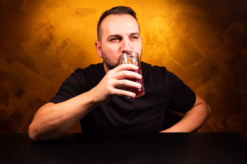 Colella Lounge Pub