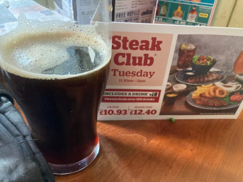 The Six Bells - JD Wetherspoon