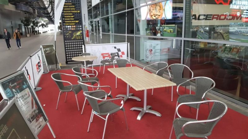 RaceRoom Cafe - Am Nurburgring