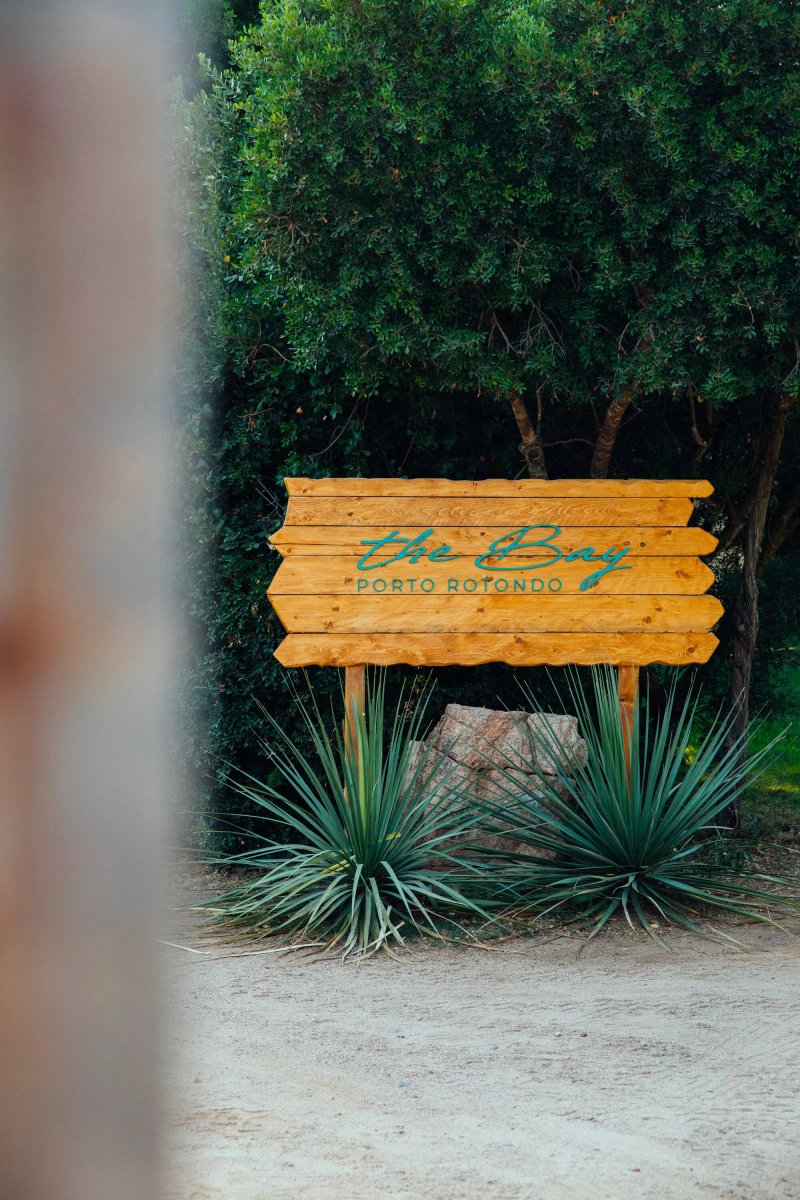 The Bay - Beach Club