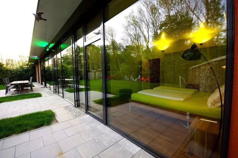 Happiness event house and spa right on the forest, 180m², 5 bedrooms, up to 12
