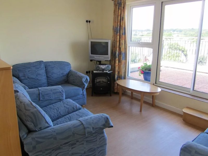Arus Grattan Apartments