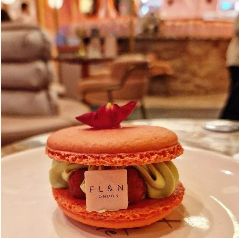 EL&N London - Hans Crescent