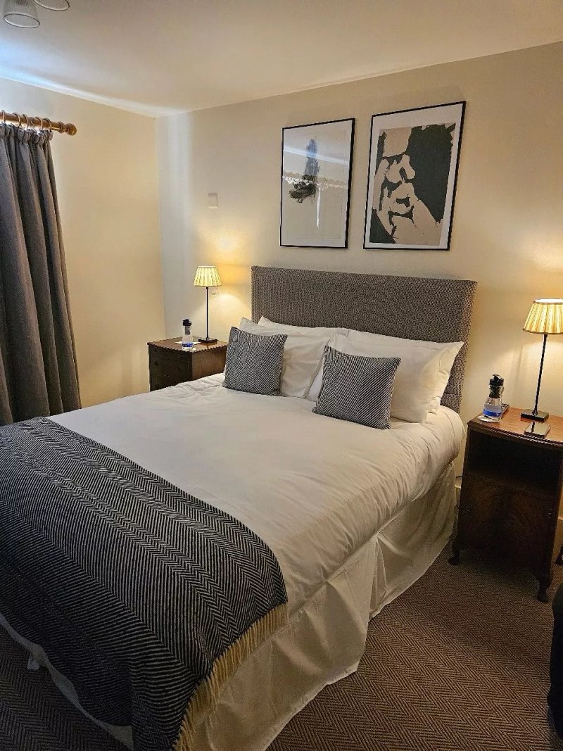 The Bell Inn