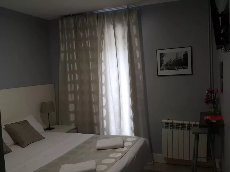 8 Rooms Madrid