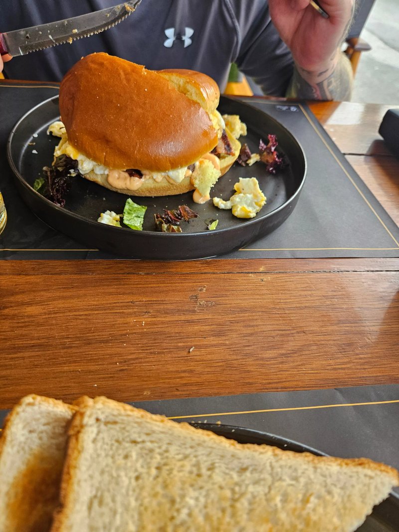 New Sports Cafe
