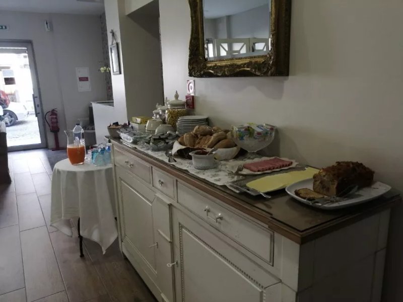 Ester Guest House