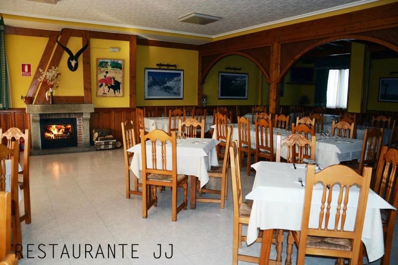 Hostal Restaurante JJ