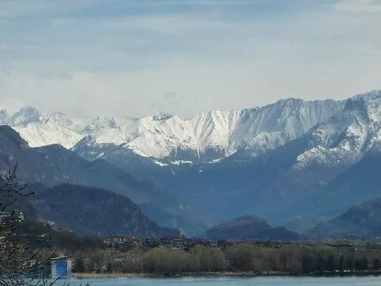 Giardino sul Lago