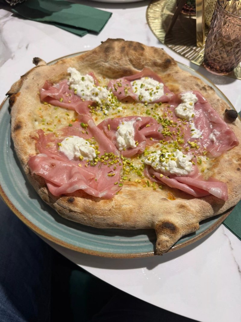 Food Factory Gourmet Club Crema