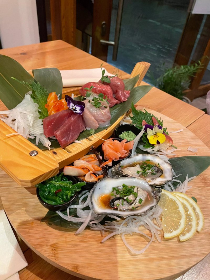 Ylonsun Sushi & Grill