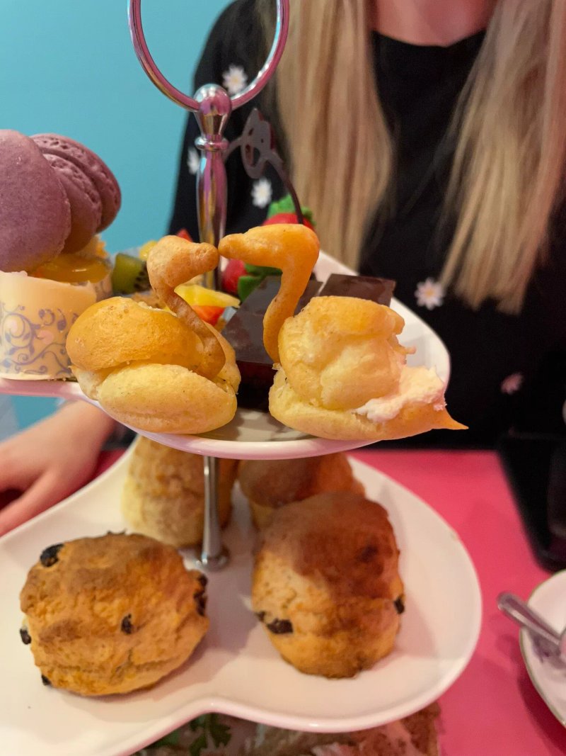 Bon Tea Room