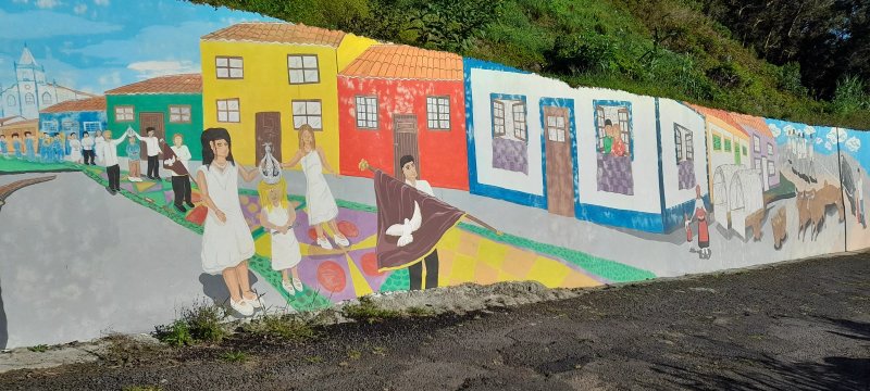 Mural con tradiciones de Terceira