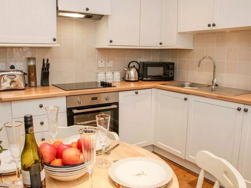 Beautiful Pet Friendly Quiet Cottage Just Off High Street Bridgnorth
