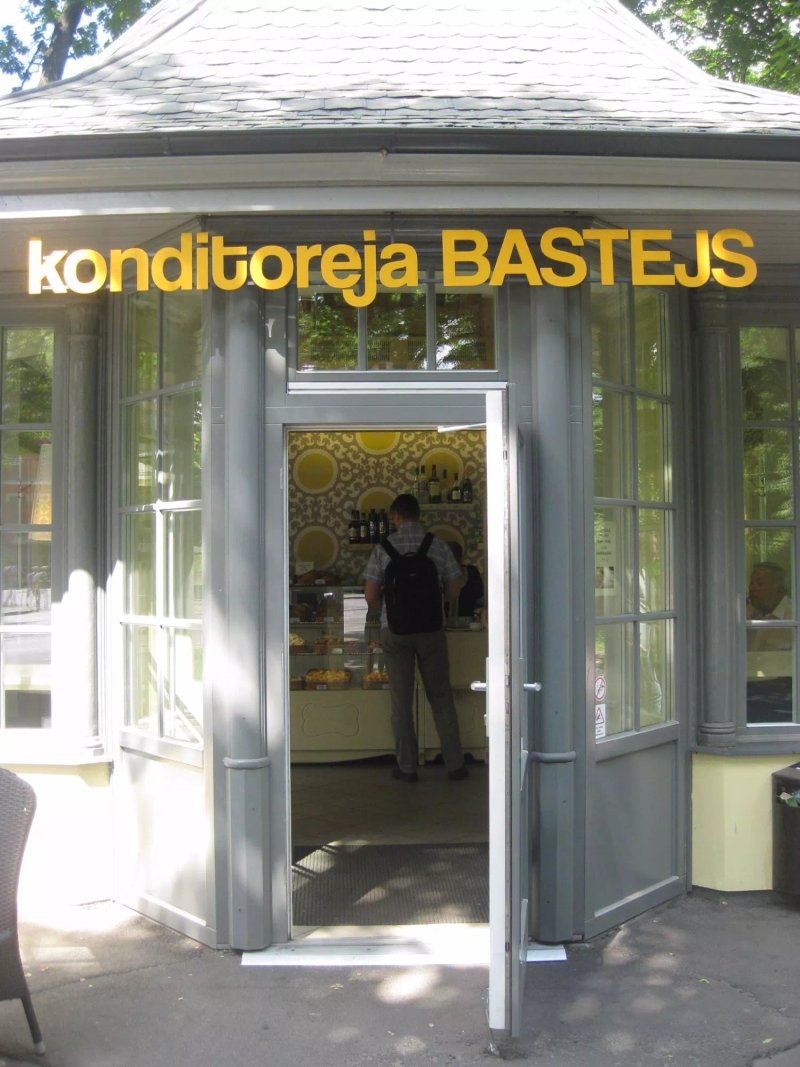 Bastejs Konditoreja