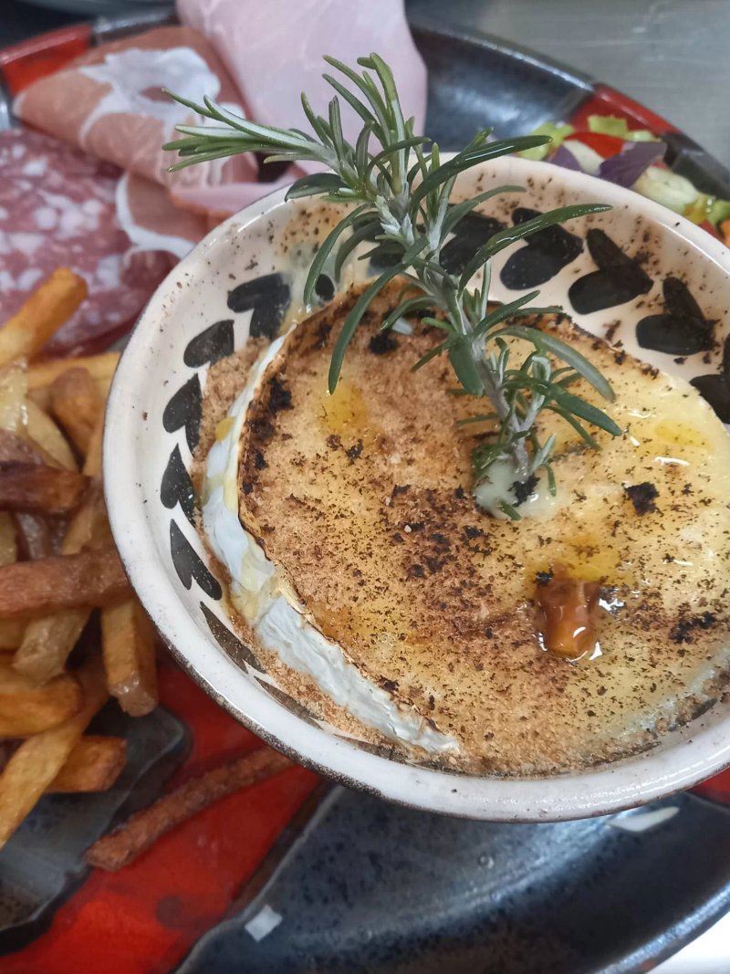 Restaurant La Grange D'aigues Vives