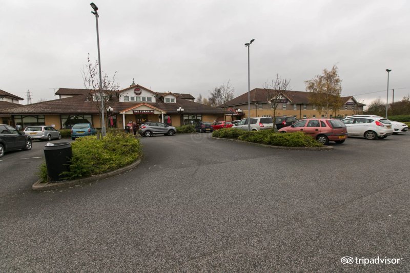Premier Inn Pontefract North Hotel