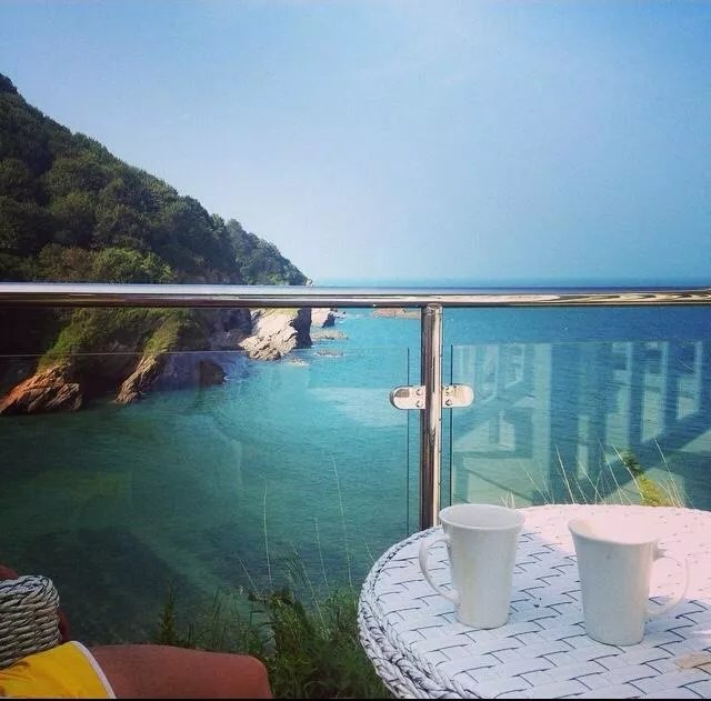 Beach Cove Coastal Retreat