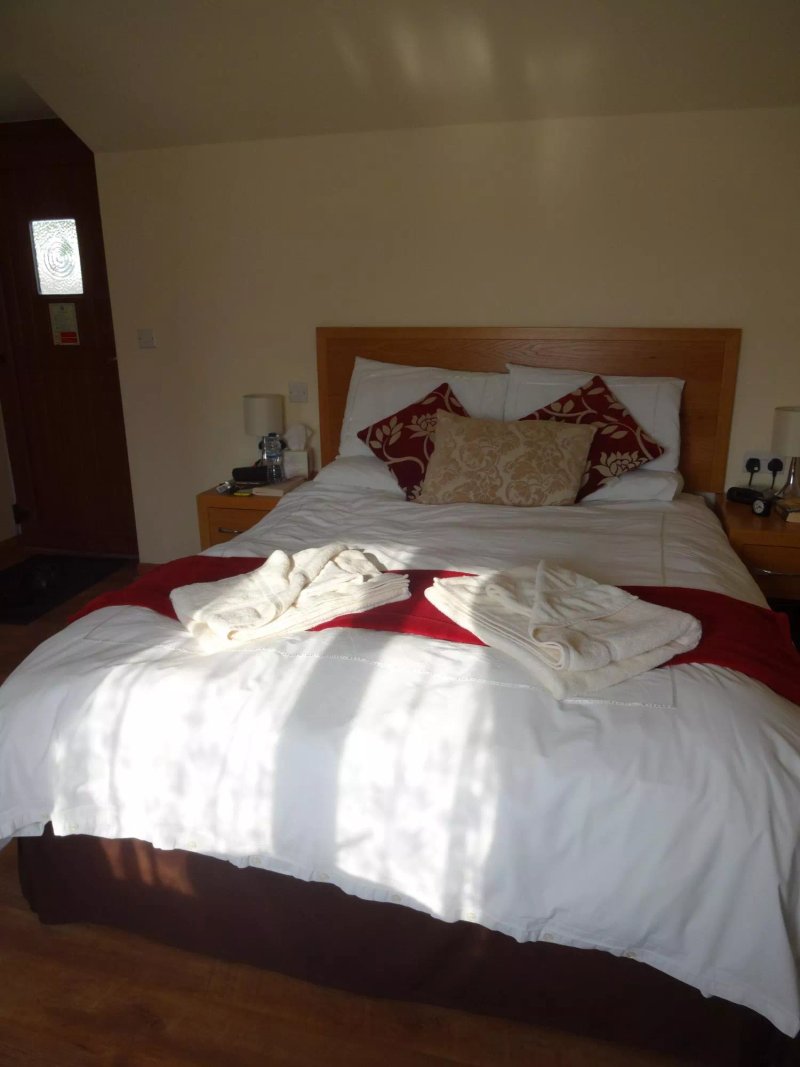 The Golden Fleece Guest House and Campsite