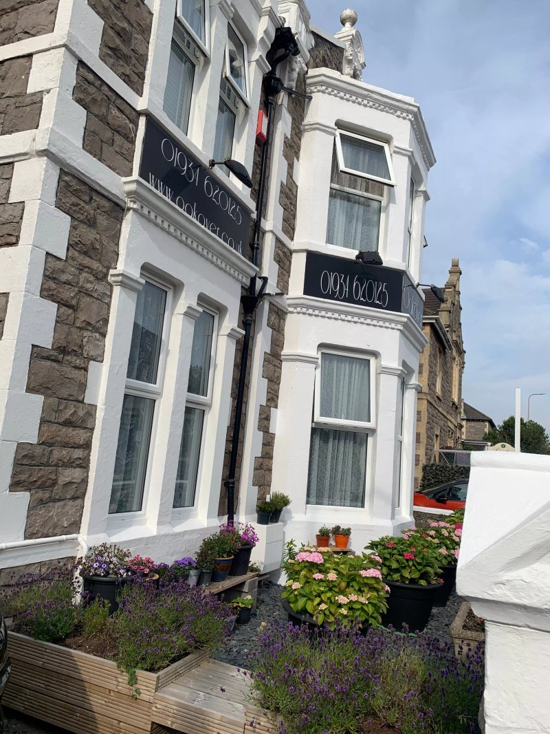 Oakover Guest House
