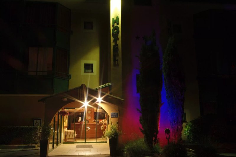 B&B HOTEL Aubagne Gémenos