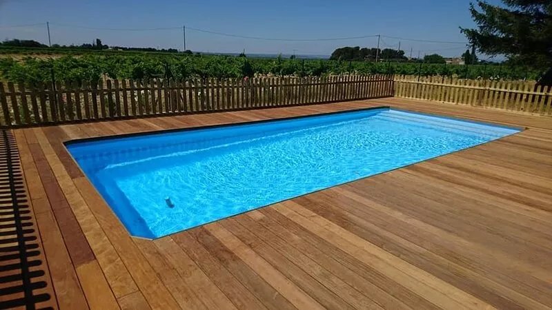 Villa in the heart of the vineyard