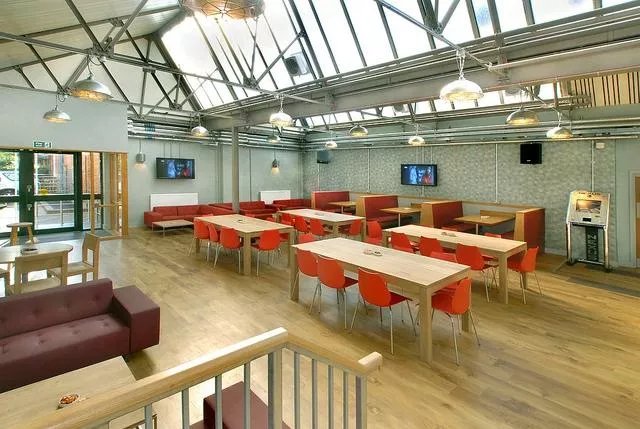 Eat and Drink at London Road