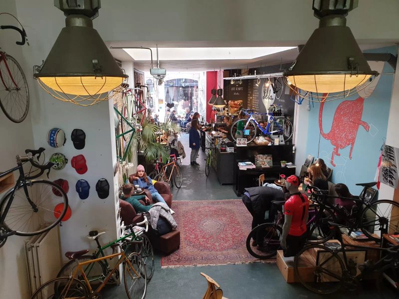 Lola bikes & coffee