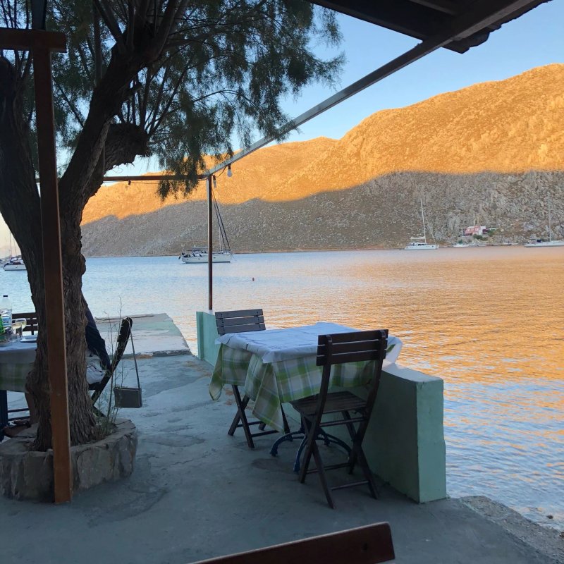 Taverna Tolis