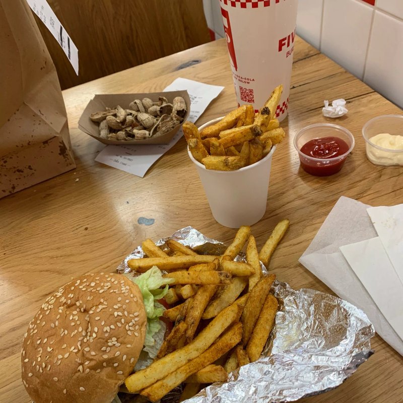 Five Guys Dudley (Merry Hill)