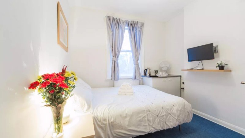 Thurlow Gardens Guest House