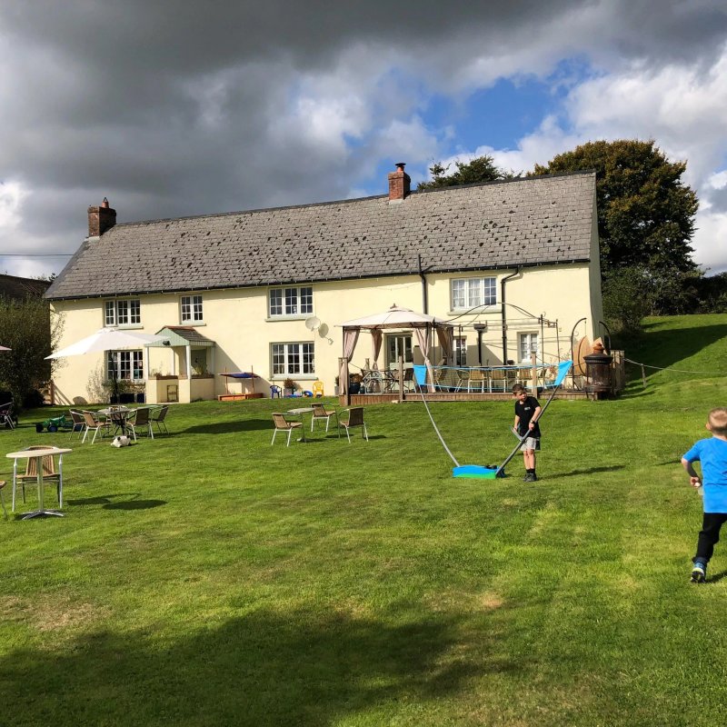 The Old Farmhouse Kitchen And Tearoom